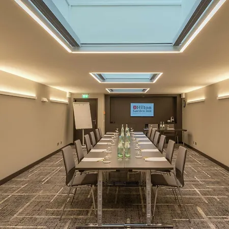 Hilton Garden Frankfurt Centre Hotel 4*
