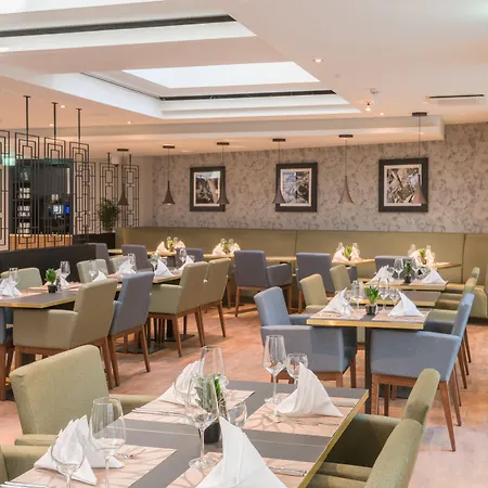 ヒルトン ガーデン シティ センター フランクフルト