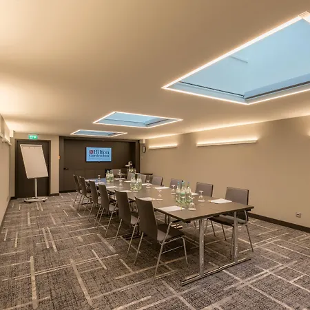 Hilton Garden Frankfurt Centre Отель Франкфурт-на-Майне