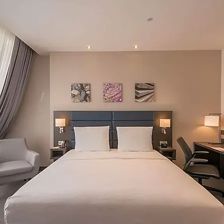Hilton Garden Frankfurt Centre Ξενοδοχείο