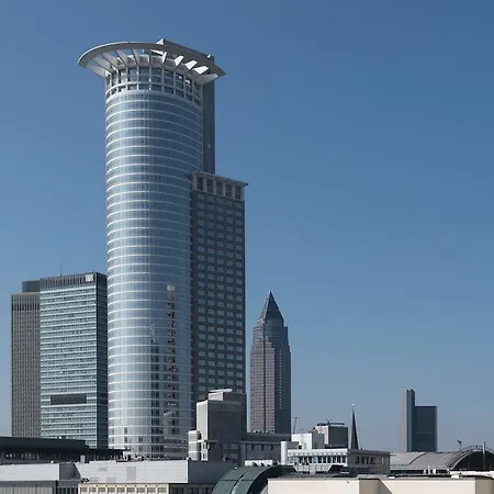 Hotel Hilton Garden Frankfurt Centre 4*