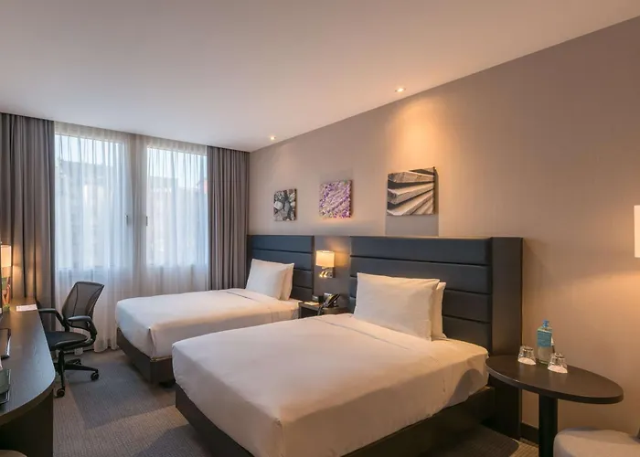 Hilton Garden Frankfurt Centre Hotell 4*