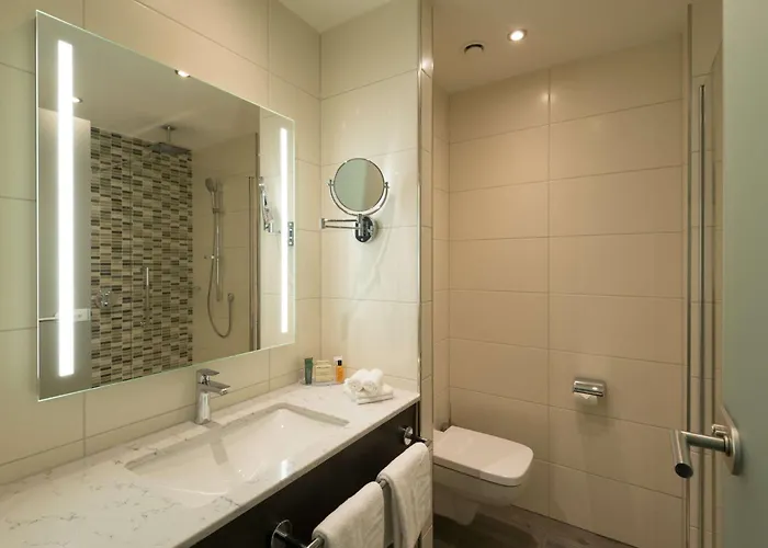 Hotell Hilton Garden Frankfurt Centre 4*