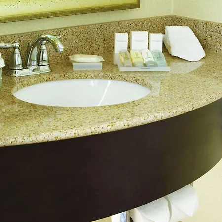 Отель Hilton Garden Frankfurt Centre Франкфурт-на-Майне